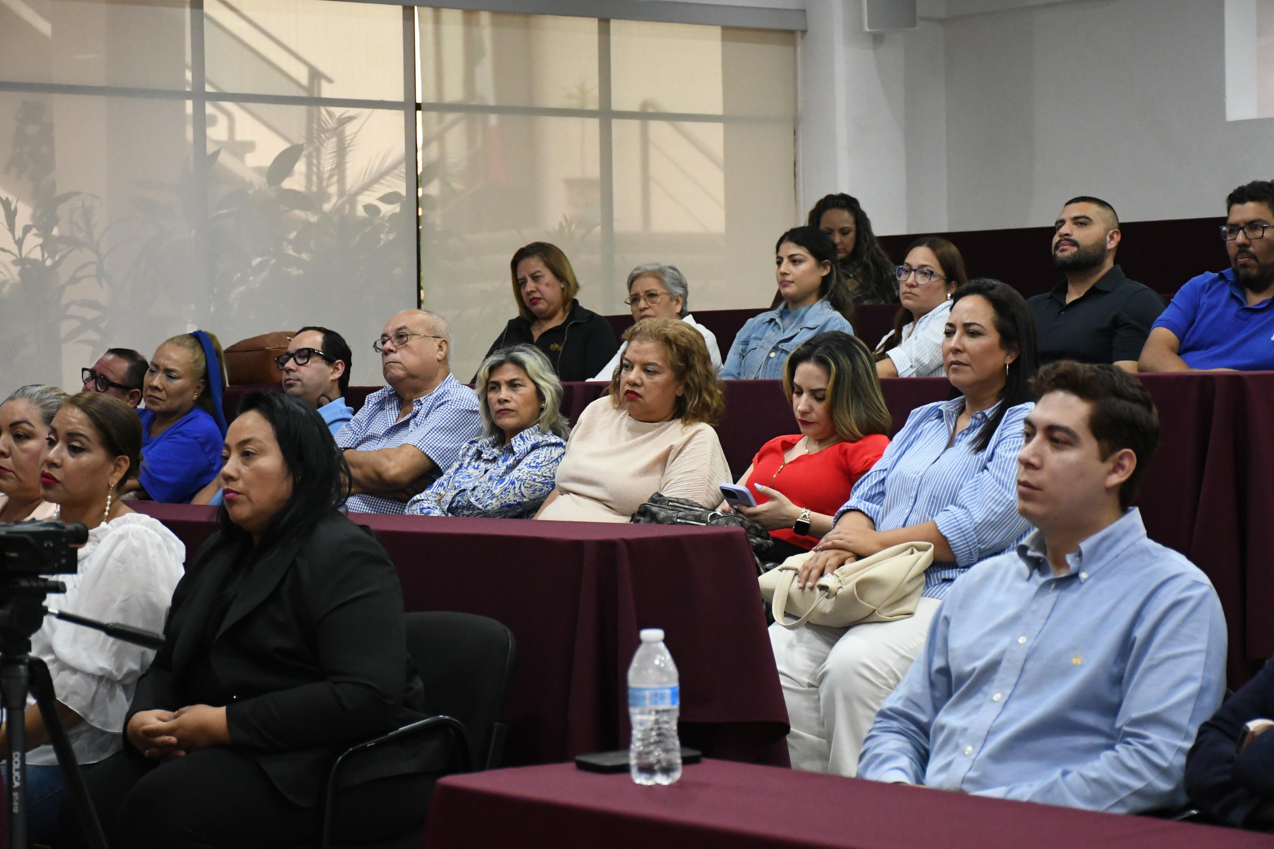 Visita compañeros de Tamaulipas, Sección XXXVII